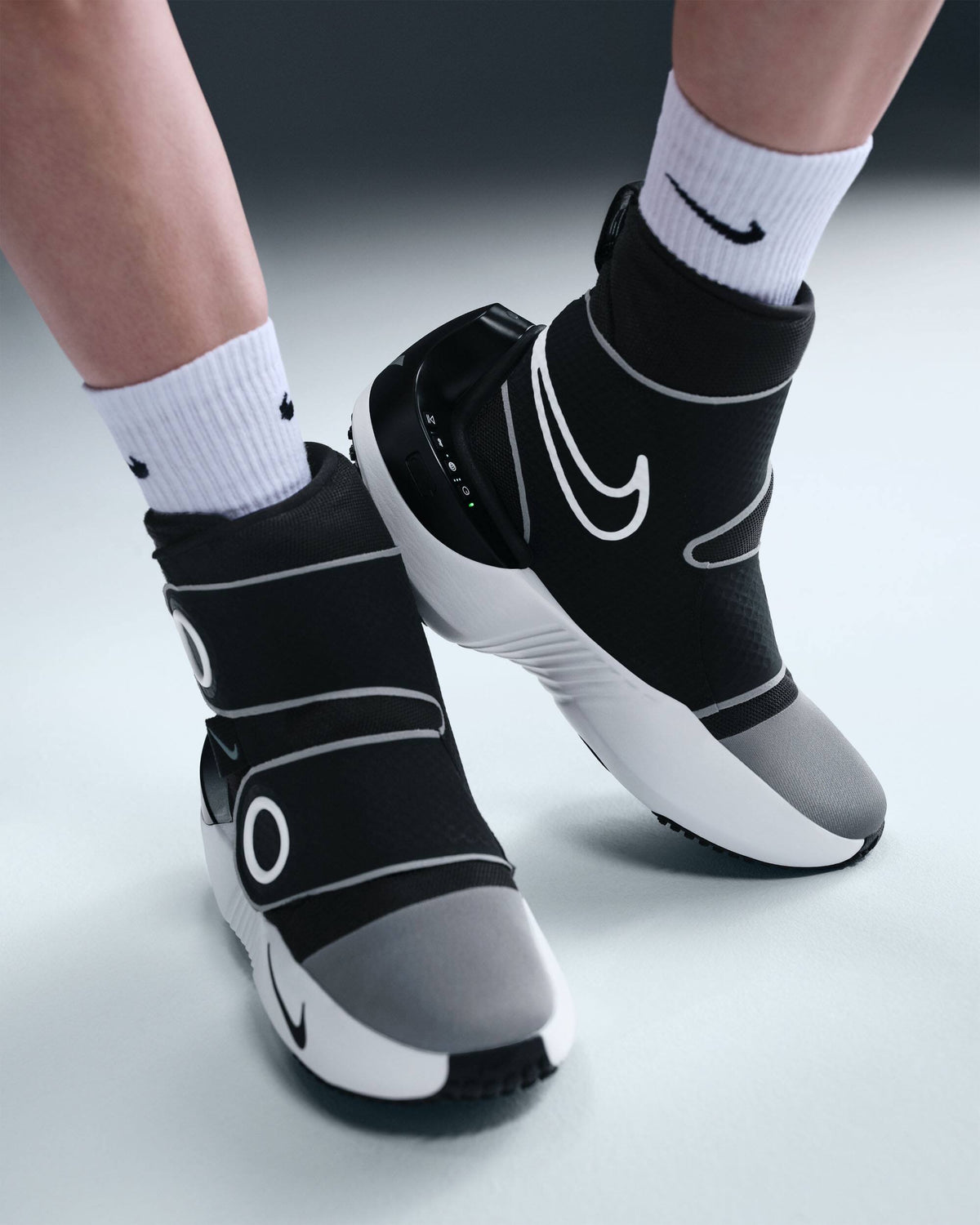 Nike × Hyperice Hyperboot Shoes